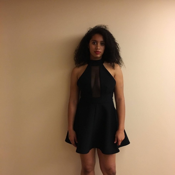 Meet your Posher, Kayla - Picture 3 of 4